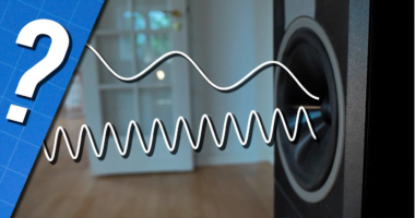 Hvordan kan en højtaler spille flere frekvenser? - youtube video